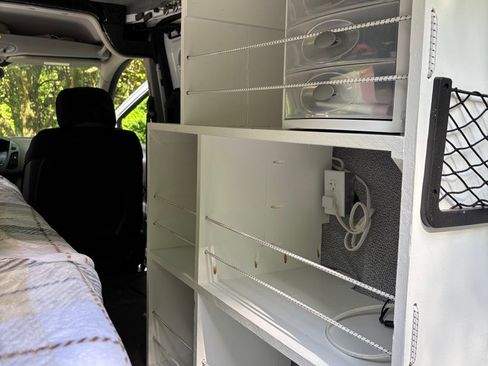 Used 2018 Ford Transit Connect XL image 10