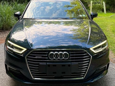 Used 2017 Audi A3 e-tron Premium Plus w/ Technology Package FWD image 2