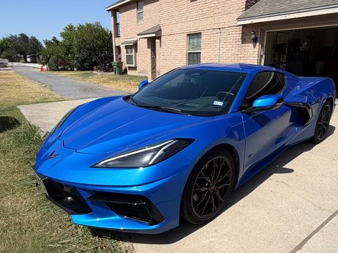 Used 2024 Chevrolet Corvette Stingray Preferred Cpe w/ Battery Protection Package RWD image 20