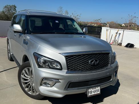 Used 2016 INFINITI QX80 2WD w/ Driver's Assistance Package image 2