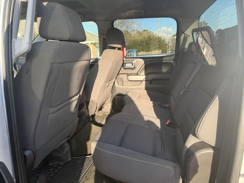 Used 2016 Chevrolet Silverado 2500 LT w/ LT Convenience Package image 5