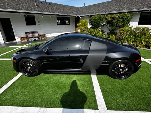 Used 2008 Audi R8 V8 image 11