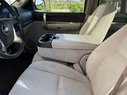 Used 2008 Chevrolet Silverado 1500 LT w/ Power Pack Plus image 16