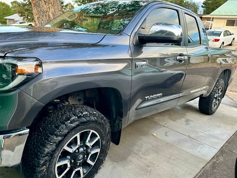 Used 2021 Toyota Tundra Limited w/ Limited Premium Package AWD/4WD image 1
