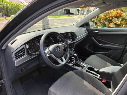 Used 2019 Volkswagen Jetta S w/ Driver Assistance Package FWD image 11
