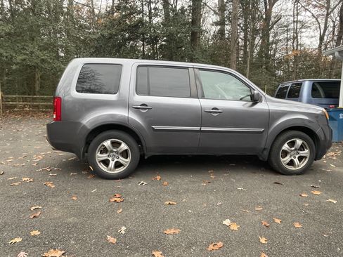 Used 2015 Honda Pilot EX image 20