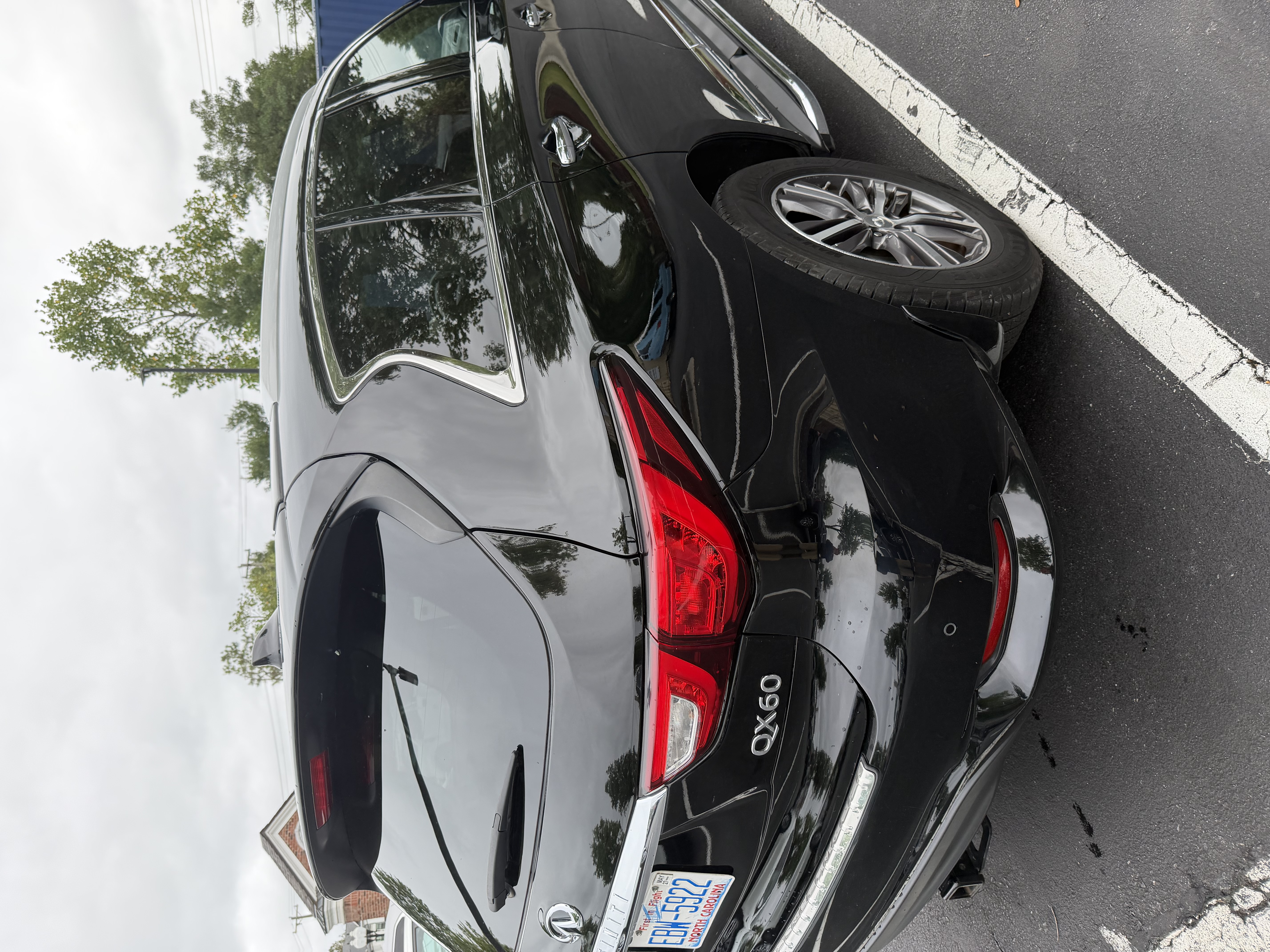 Used 2017 INFINITI QX60 FWD w/ Premium Plus Package image 8