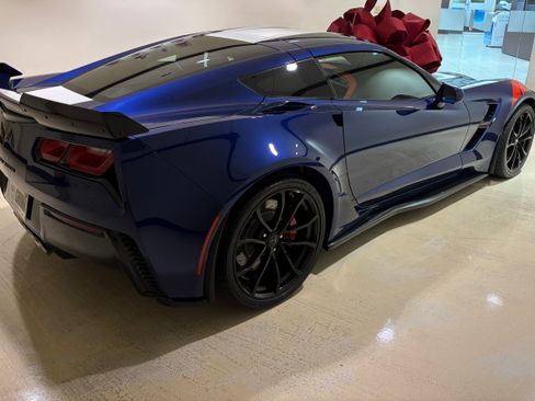 Used 2019 Chevrolet Corvette Grand Sport RWD image 15