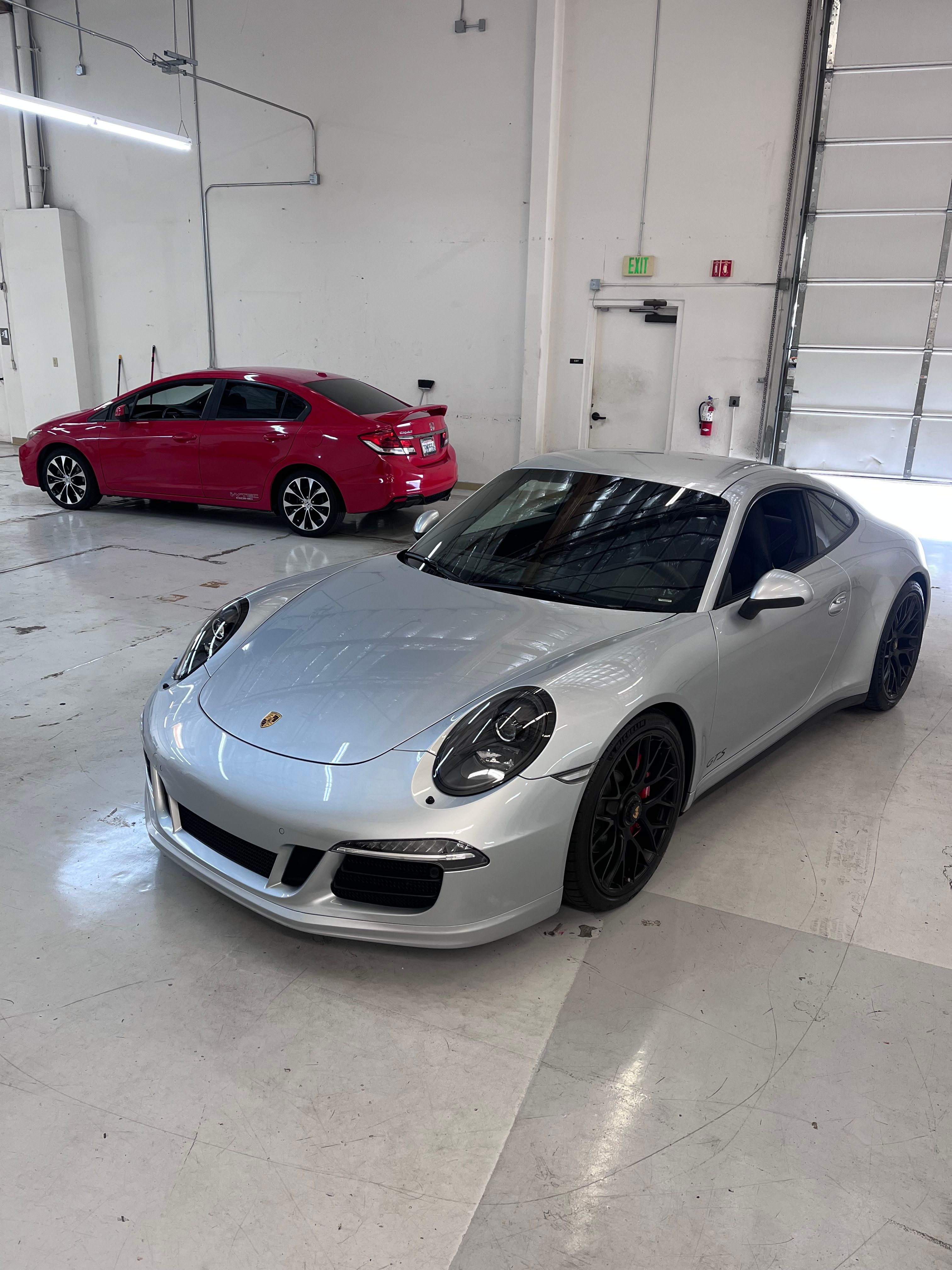 Used 2015 Porsche 911 Carrera S image 5