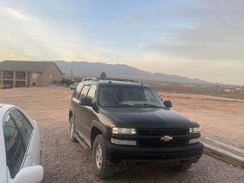 Used 2004 Chevrolet Tahoe Z71 w/ Z71 Preferred Equipment Group image 1