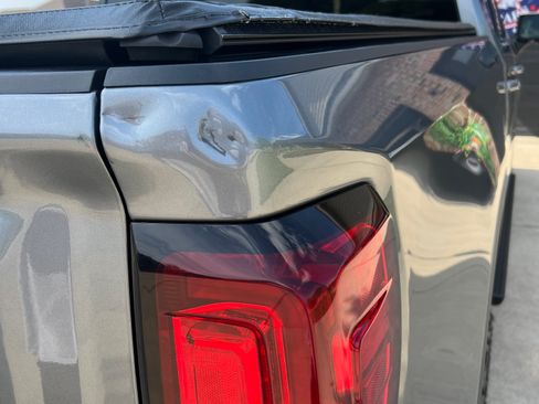 Used 2021 GMC Sierra 1500 AT4 AWD/4WD image 13