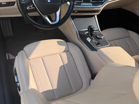 Used 2022 BMW 430i Coupe w/ Convenience Package RWD image 9