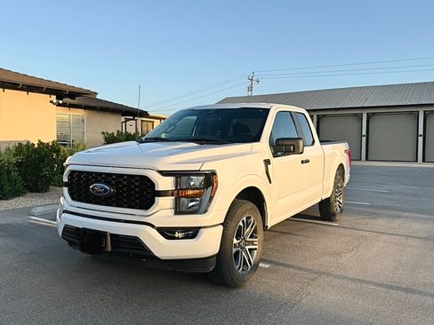 Used 2023 Ford F150 XL w/ STX Appearance Package AWD/4WD image 4