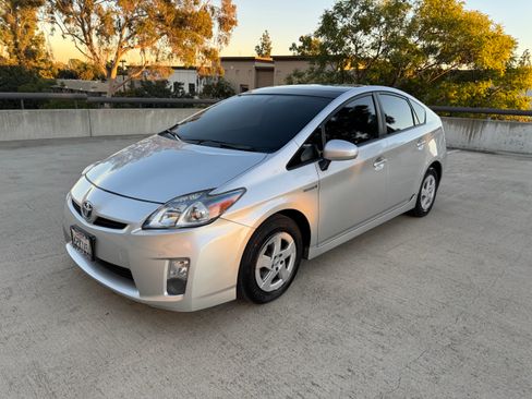 Used 2010 Toyota Prius Four image 15