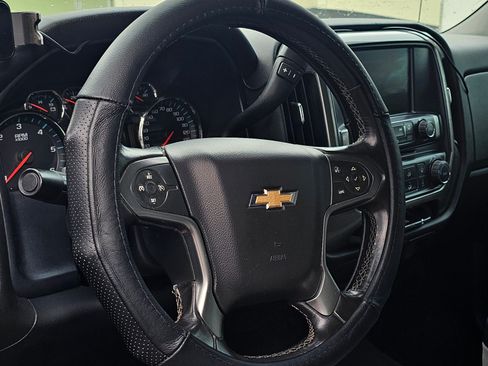 Used 2018 Chevrolet Silverado 2500 LT image 19