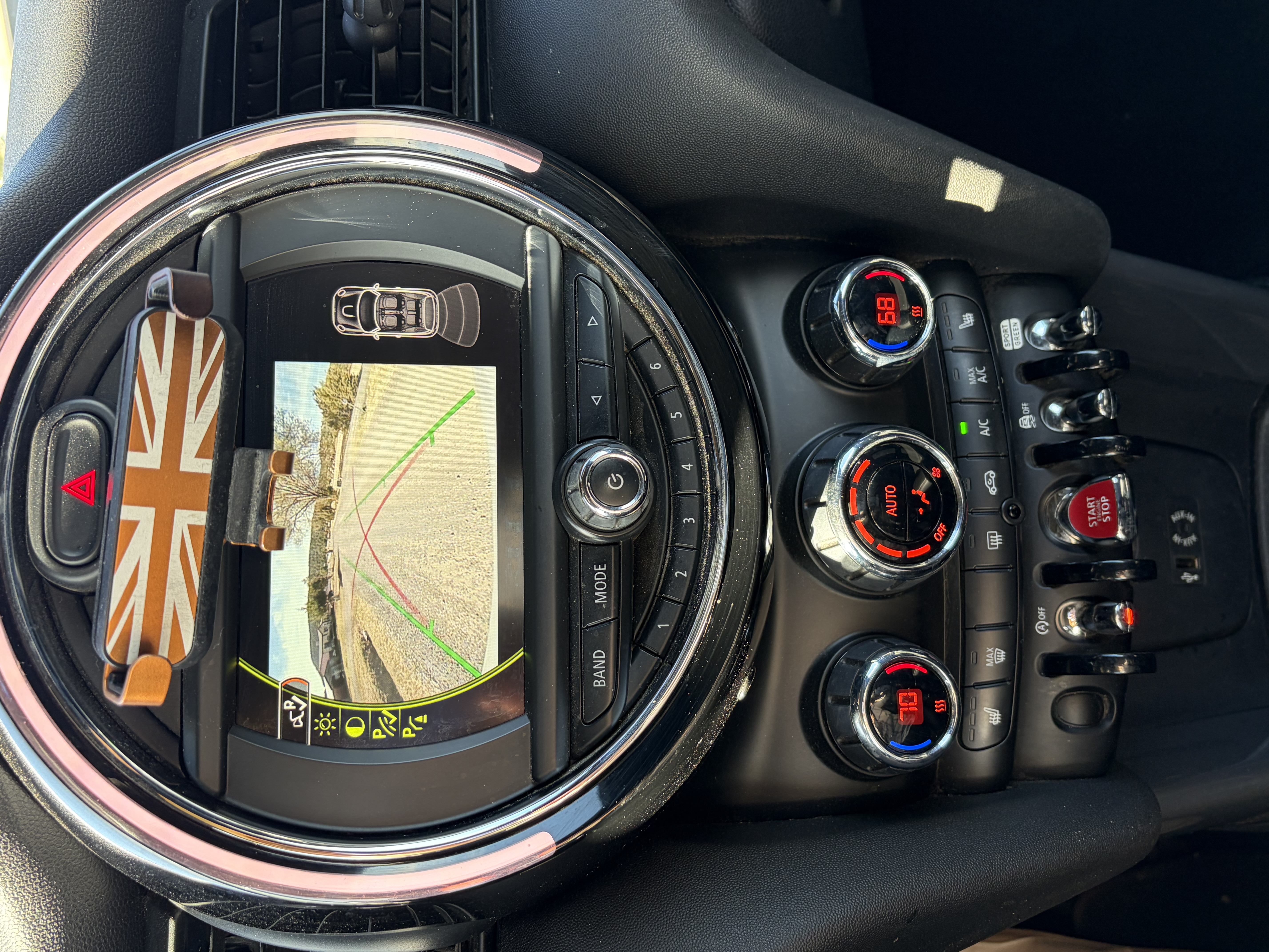 Used 2018 MINI Cooper Convertible FWD image 5