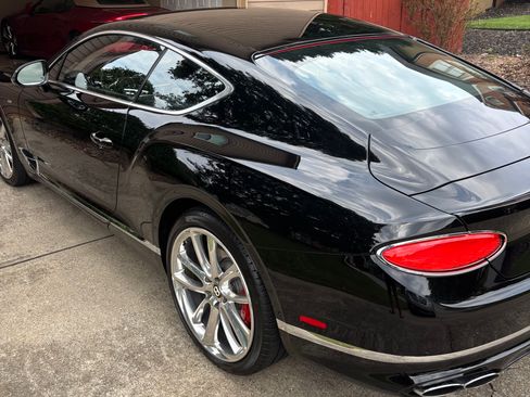 Used 2020 Bentley Continental GT V8 image 15