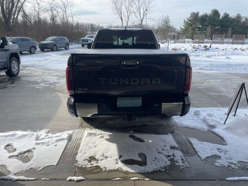 Used 2022 Toyota Tundra Limited image 5