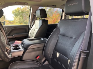 Used 2019 GMC Sierra 3500 Denali w/ Duramax Plus Package AWD/4WD image 11