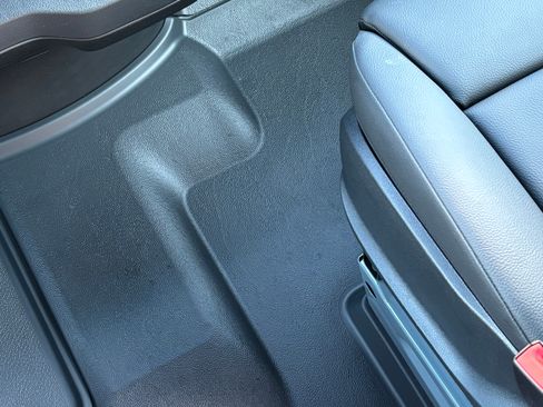 Used 2024 Mercedes-Benz Sprinter 2500 image 26