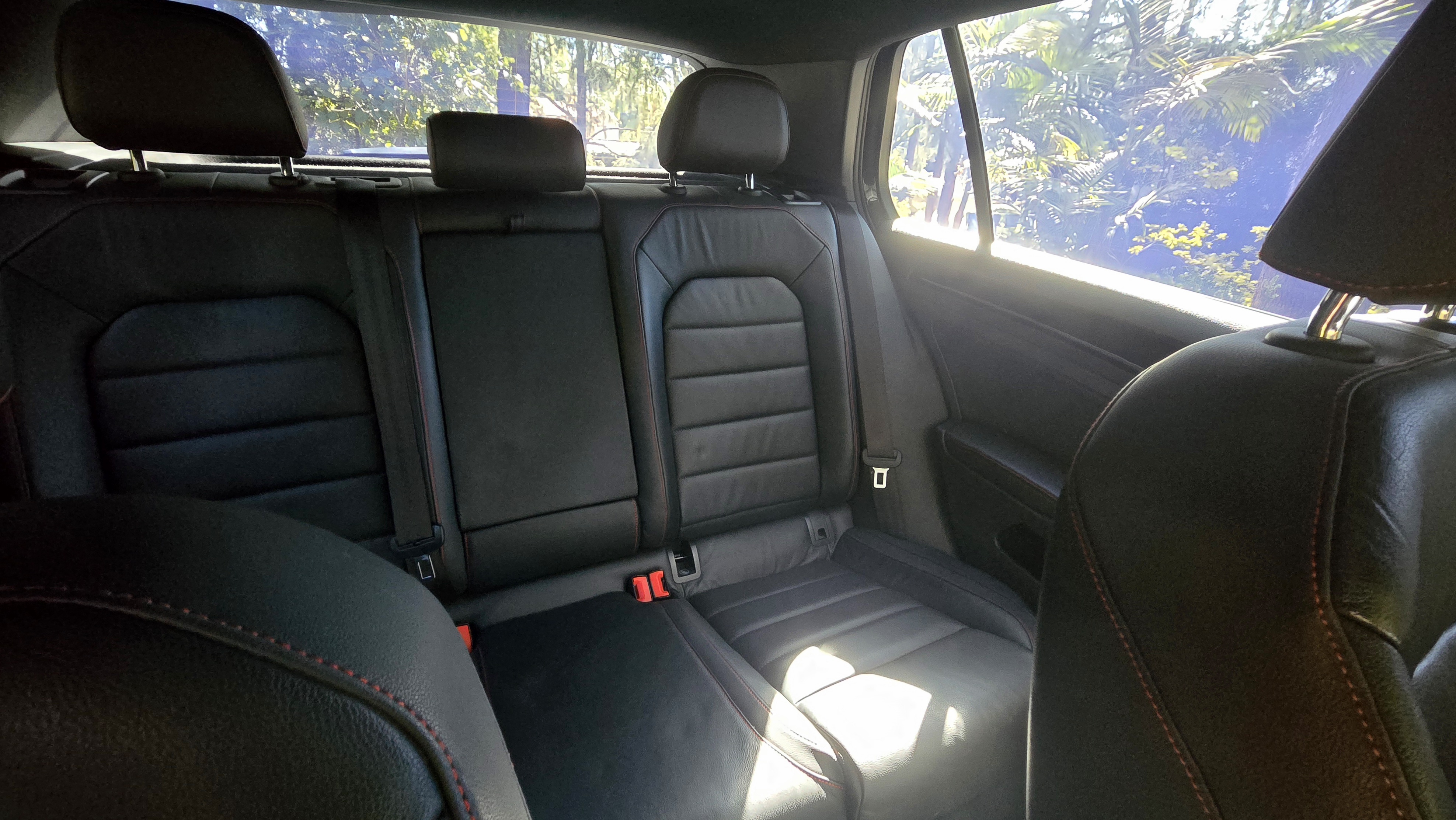 Used 2015 Volkswagen GTI SE FWD image 13