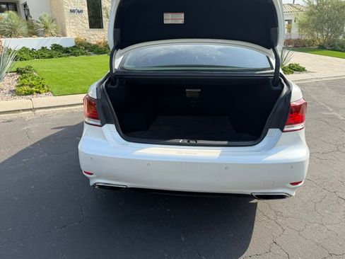 Used 2017 Lexus LS 460 w/ Comfort Package RWD image 16