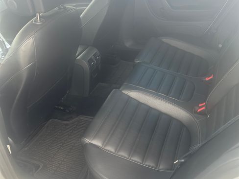 Used 2014 Volkswagen CC Sport image 9