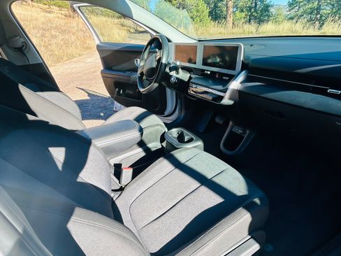 Used 2022 Hyundai Ioniq 5 SE w/ Cargo Package image 10