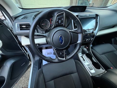 Used 2019 Subaru Ascent Premium image 4