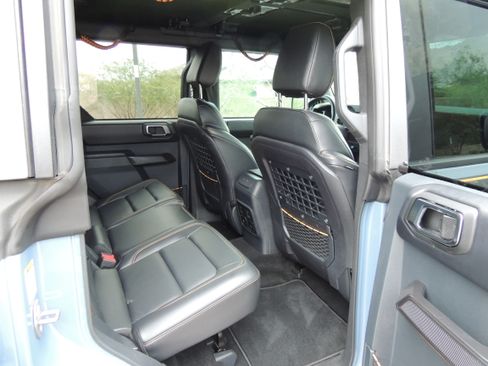 Used 2024 Ford Bronco Badlands image 27