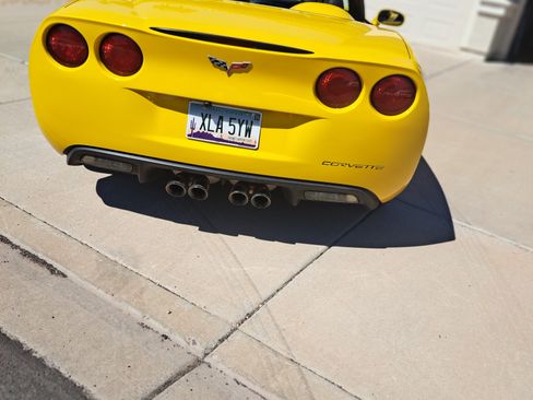 Used 2006 Chevrolet Corvette Convertible w/ Preferred Equipment Group image 1