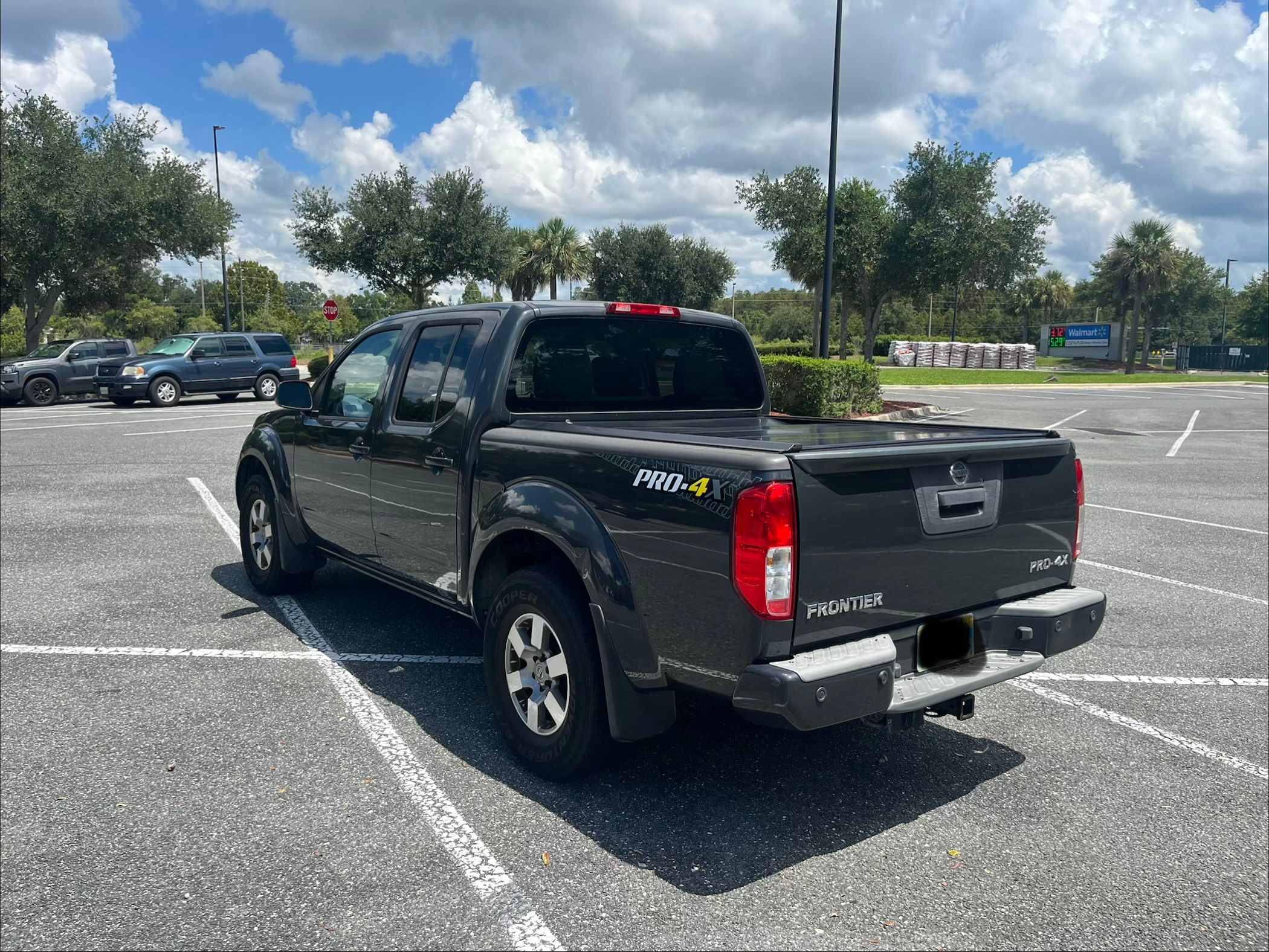 Used 2013 Nissan Frontier PRO-4X AWD/4WD image 9