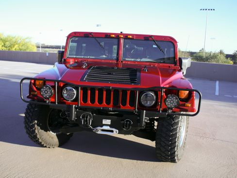 Used 1998 HUMMER H1 4-Door Wagon AWD/4WD image 9