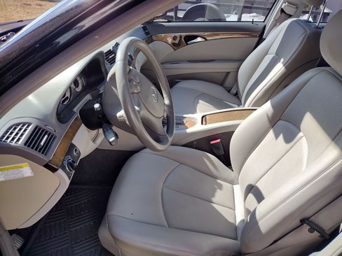 Used 2007 Mercedes-Benz E 350 Sedan image 4