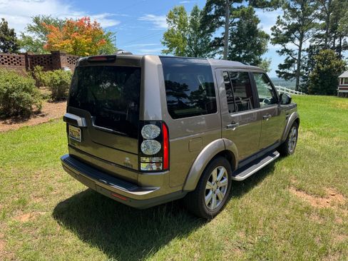 Used 2015 Land Rover LR4 HSE AWD/4WD image 6