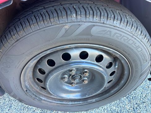 Used 2008 Scion xD Hatchback 4D image 9