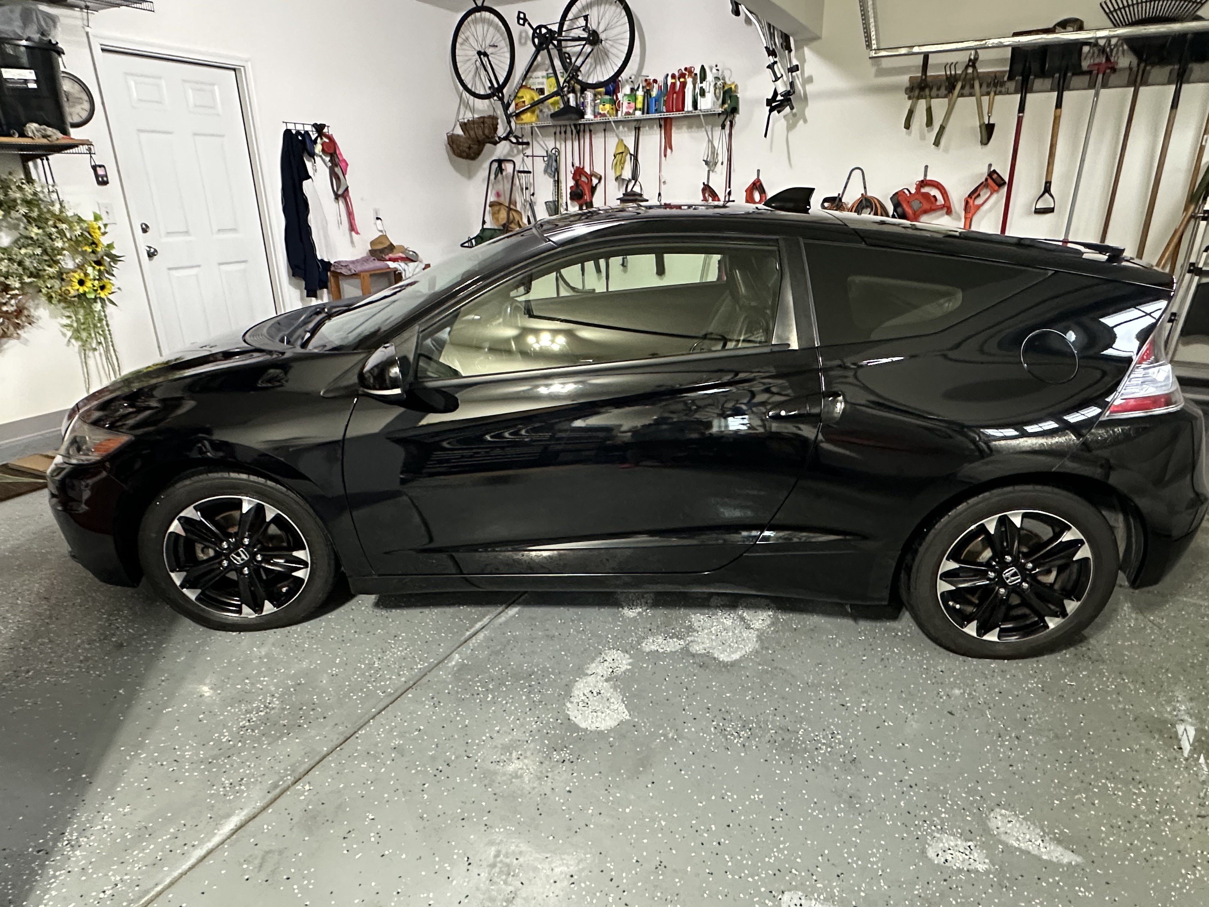 Used 2014 Honda CR-Z EX image 3