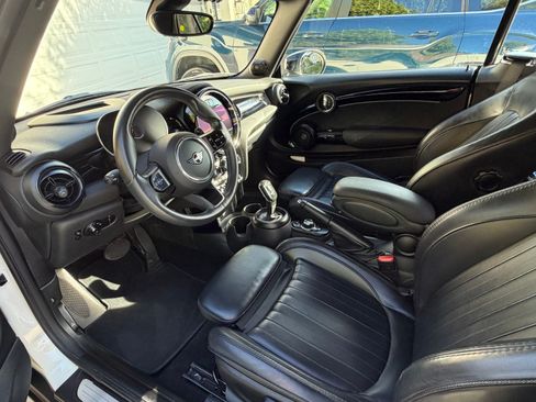 Used 2023 MINI Cooper S image 16