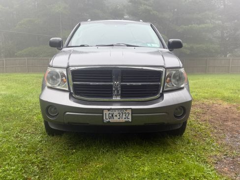 Used 2007 Dodge Durango SLT w/ Interior Convenience Group RWD image 8