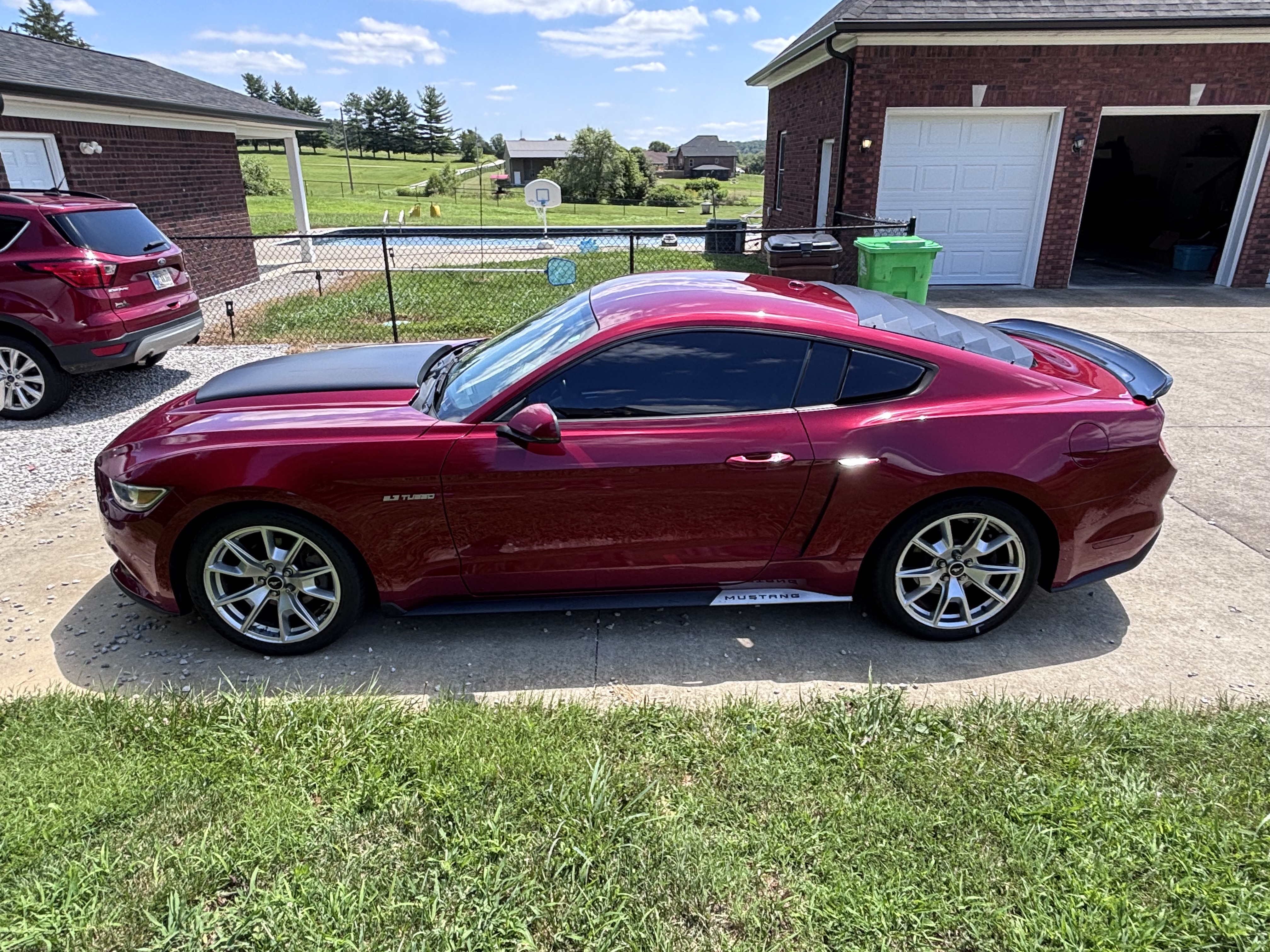 Used 2015 Ford Mustang Premium w/ Equipment Group 201A RWD image 31