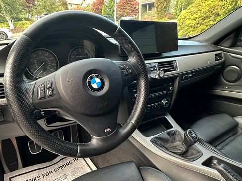 Used 2011 BMW 335is Coupe image 12
