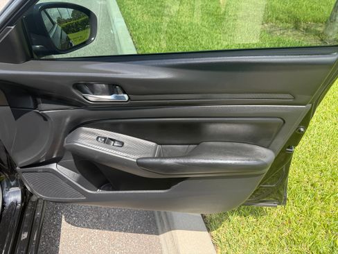 Used 2021 Nissan Altima 2.5 S FWD image 10