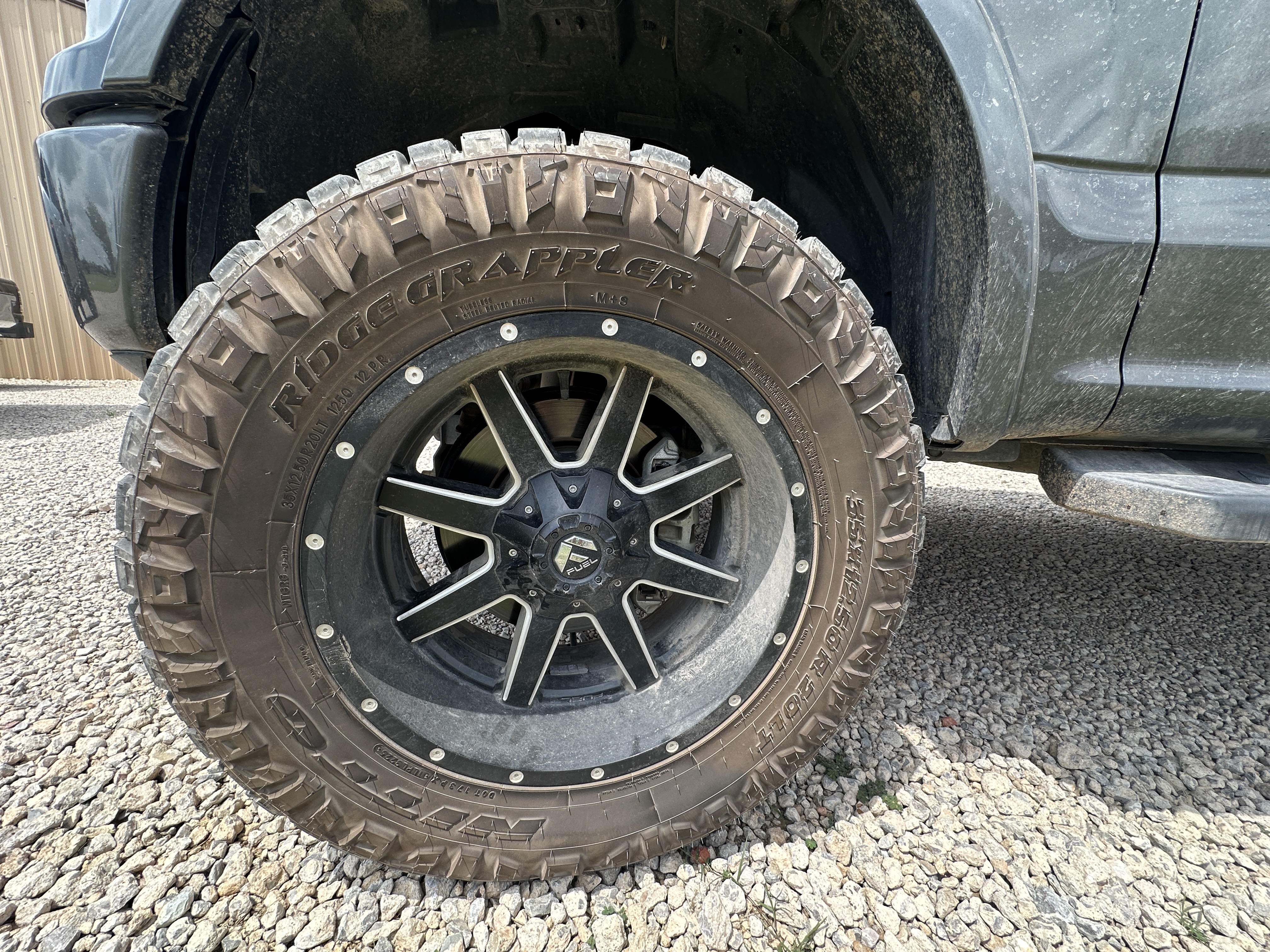 Used 2018 Ford F150 Lariat w/ Equipment Group 502A Luxury AWD/4WD image 8