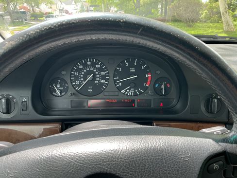 Used 2002 BMW 540i Sedan RWD image 15