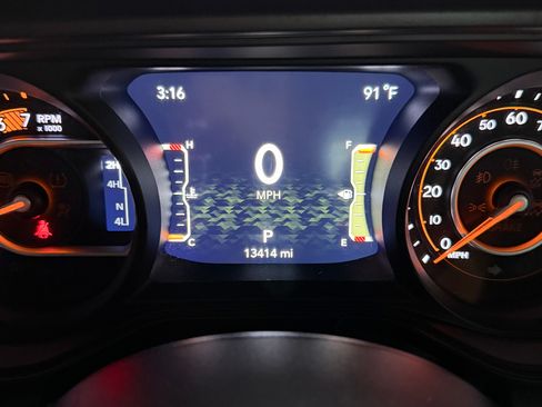 Used 2024 Jeep Wrangler Sport AWD/4WD image 23