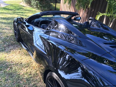 Used 2024 Chevrolet Corvette Z06 image 17