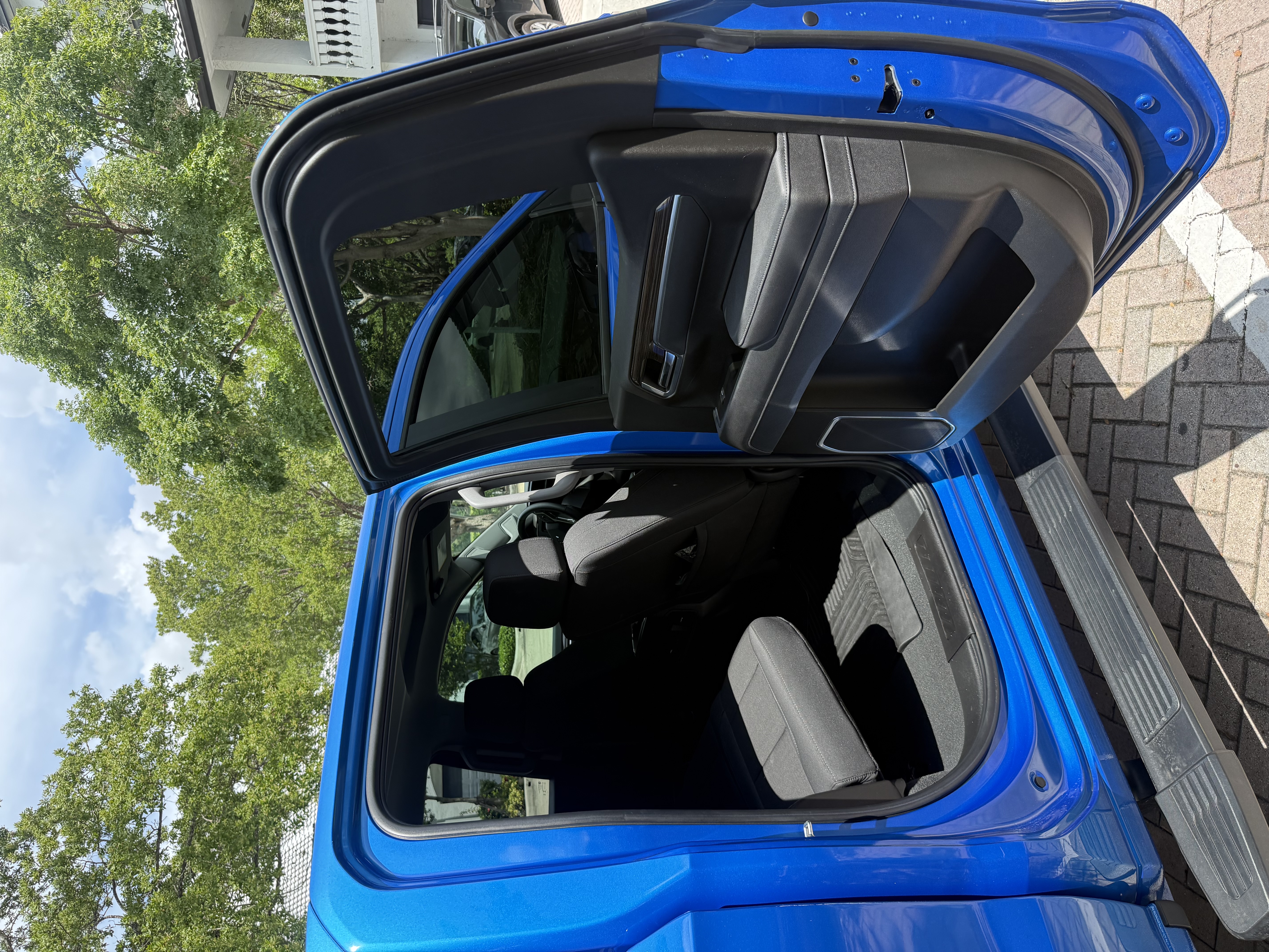 Used 2025 Chevrolet Silverado 1500 RST w/ All Star Edition Plus RWD image 9