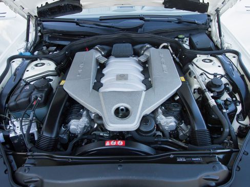 Used 2012 Mercedes-Benz SL 63 AMG image 17