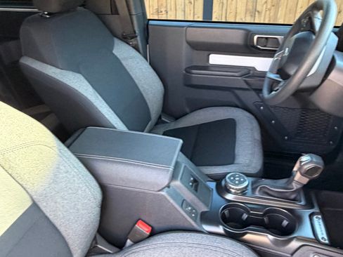 Used 2025 Ford Bronco Sport Utility 2D w/ Sasquatch Package image 27