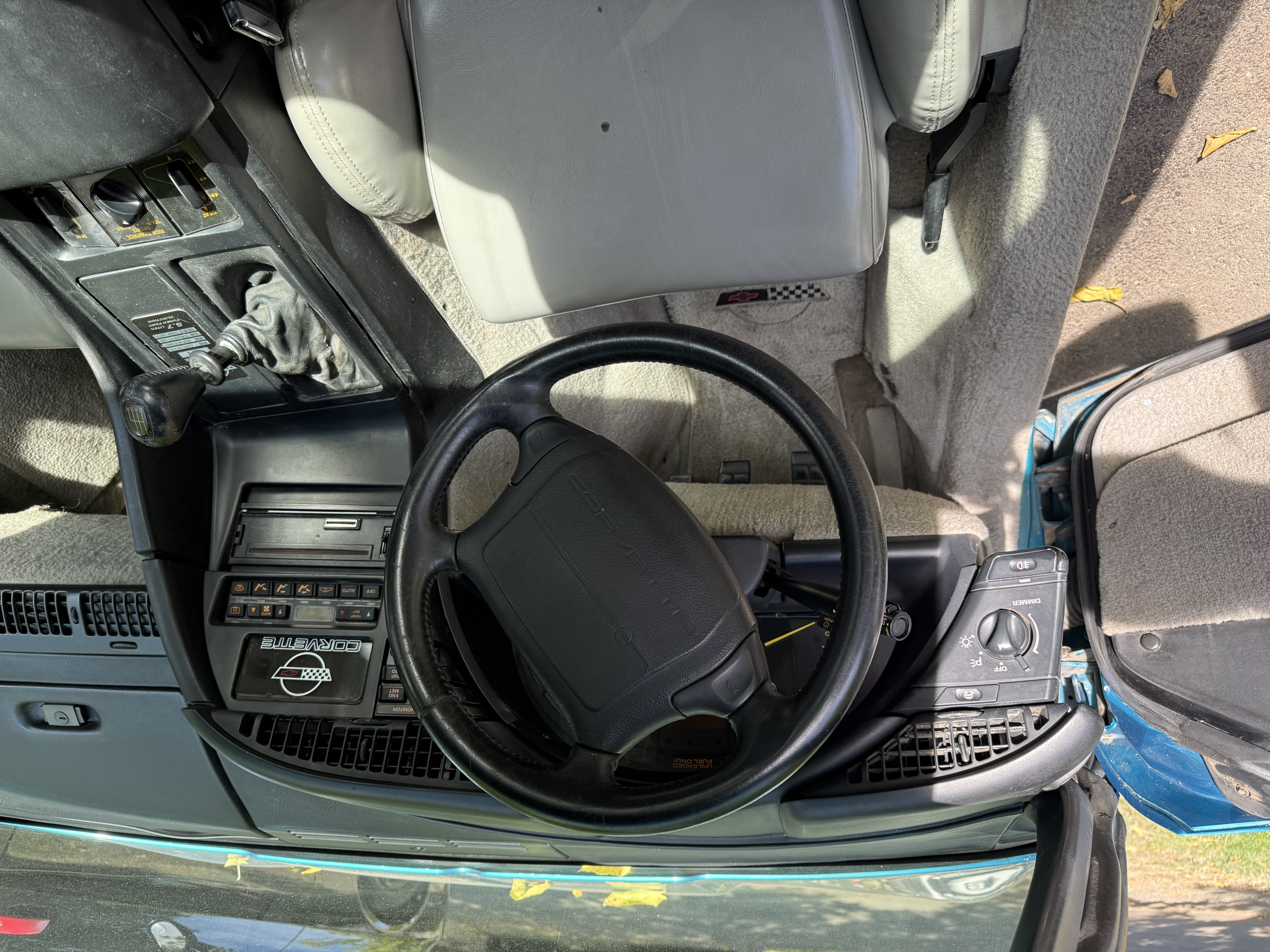 Used 1992 Chevrolet Corvette Coupe RWD image 13